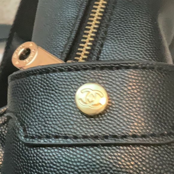 Makeup Line CHANEL Makep Line Black Backpack with Gold Accents - Picture 5 of 10